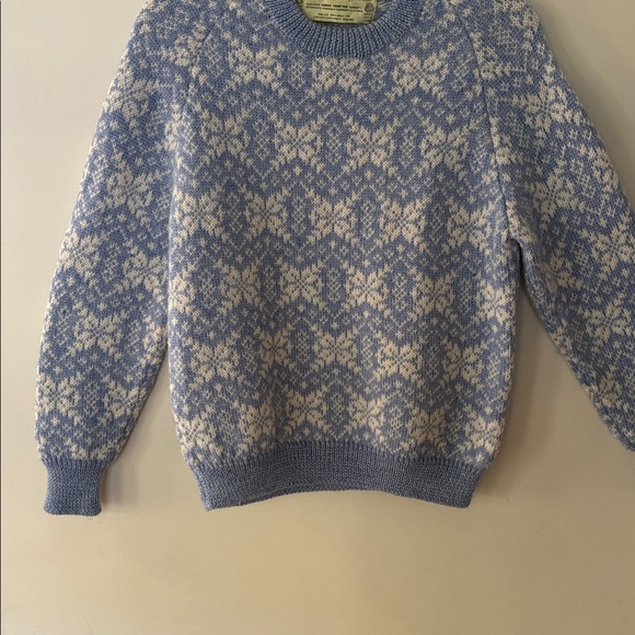 Vintage Ogilvie Snowflake Pattern/Fair Isle Sweater 100% Wool Size Petite Small - Picture 5 of 15